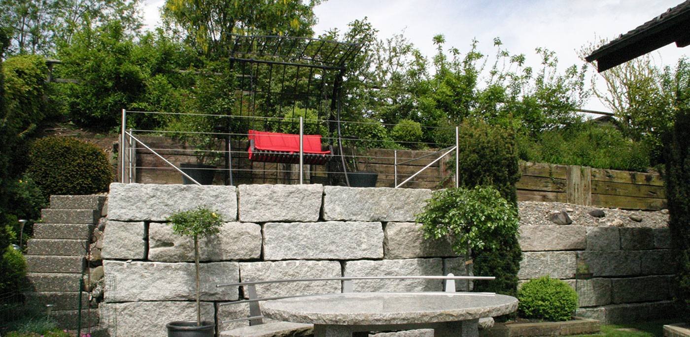 Stützmauer Naturstein